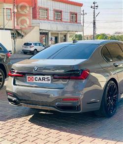 بي ام دبليو الفئة 7